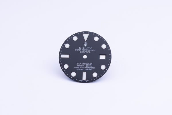 Load image into Gallery viewer, Rolex Deep Sea Maxi Marker Dial Chromalight model 116660 FCD17269
