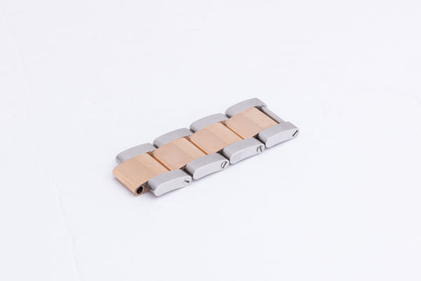 Load image into Gallery viewer, Rolex 18k Rose / Steel Oyster Links (1) FCD19295
