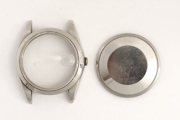 Load image into Gallery viewer, Rolex 1500 Date Case with caseback and smooth Bezel circa 1970 FCD20298
