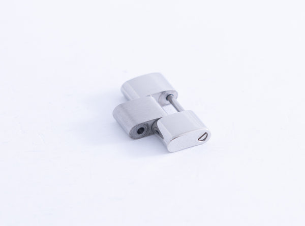 Load image into Gallery viewer, Cartier Roadster XL 2618 link 18mm (1) FCD21252
