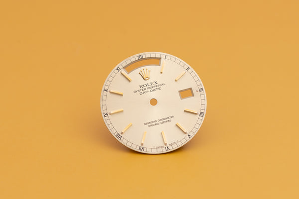 Load image into Gallery viewer, Rolex Day-Date Champagne Stick marker dial for model 18038 - 18078 FCD23794
