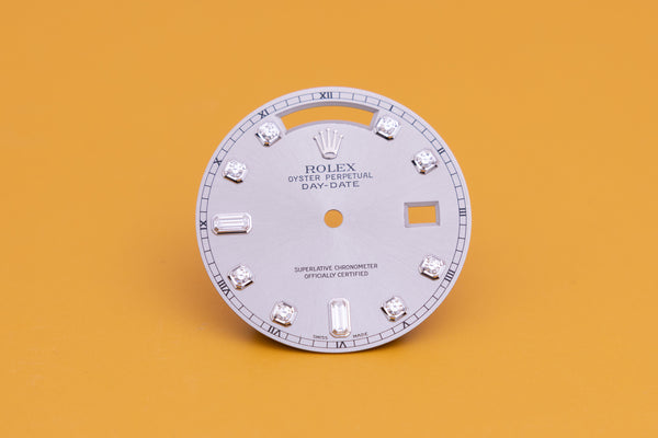 Load image into Gallery viewer, Rolex Day-Date Silver 8 + 2 Diamond dial for model 118239 FCD23997
