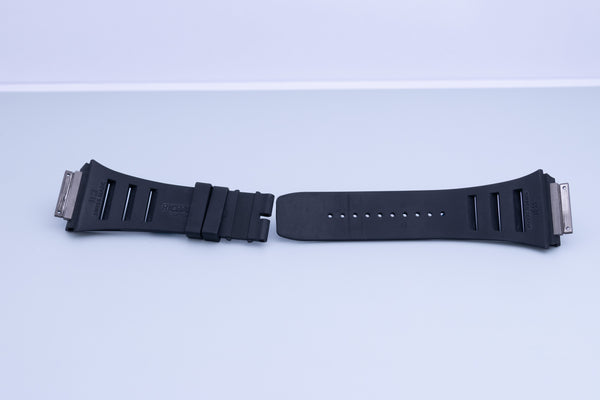 Load image into Gallery viewer, Richard Mille Black Rubber Strap RM 11 FCD24077
