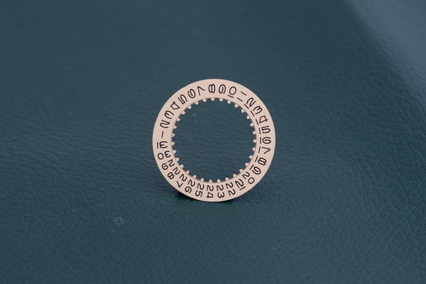 Load image into Gallery viewer, Rolex Champagne Date Disc 3075 3085 3035 FCD24647
