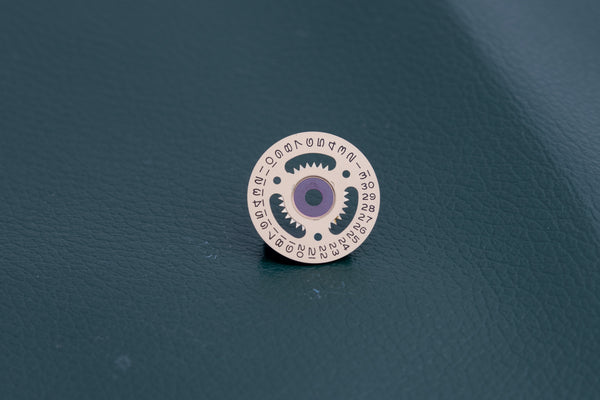 Load image into Gallery viewer, Rolex champagne Date disc for caliber 2135 FCD24649

