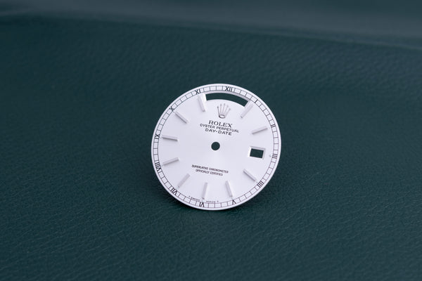 Load image into Gallery viewer, Rolex Daydate Silver Stick ( Tritium ) for WG 18039 FCD25167
