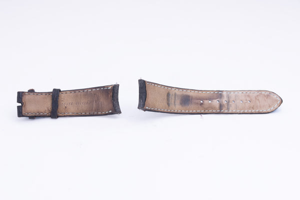 Load image into Gallery viewer, Audemars Piguet USED 20mm Black leather Strap FCD26587
