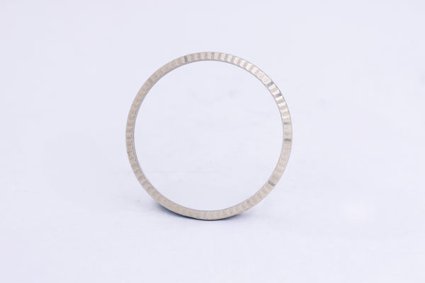 Load image into Gallery viewer, Rolex White Gold Fluted Bezel for model 16014 3.0g FCD27293
