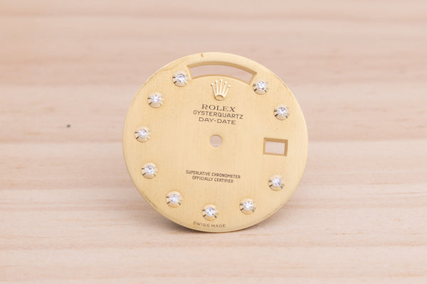 Load image into Gallery viewer, Rolex Day-Date Oysterquartz Champagne Linen Bezel Set Diamond Dial FCD27552
