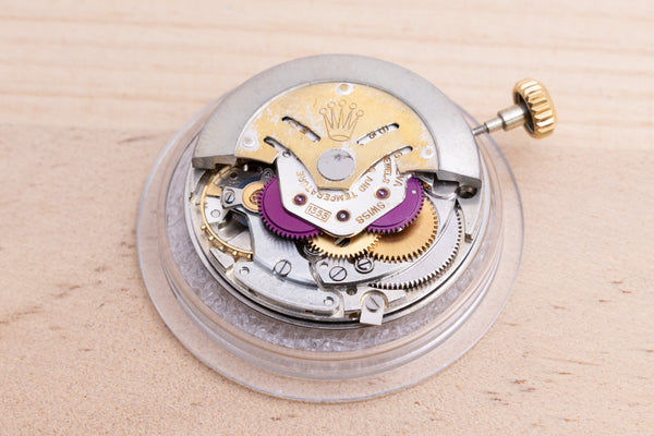 Load image into Gallery viewer, Rolex Daydate NQ 1555 Movement for 1803 - 1807 FCD27632
