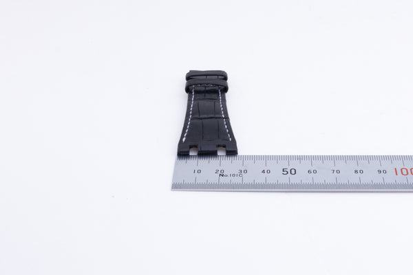 Load image into Gallery viewer, Audemars Piguet 27mm Black Strap FCD27642
