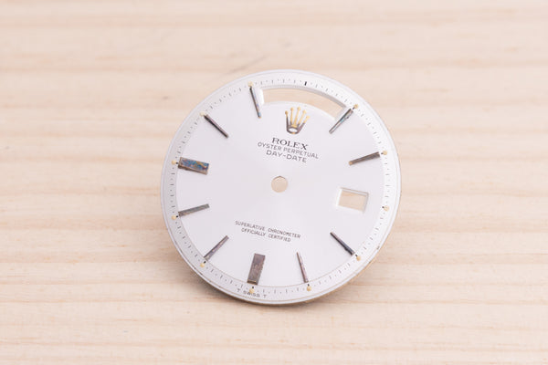 Load image into Gallery viewer, Rolex Non Quickset WG Daydate Silver Fat 9-6 Stick Dial for 1803 FCD28248
