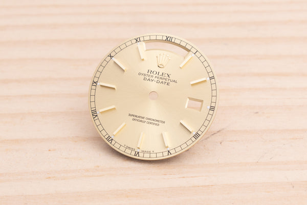 Load image into Gallery viewer, Rolex Day-Date Champagne Stick Dial for 18038 - 18238 FCD28918
