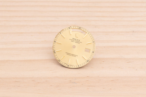 Load image into Gallery viewer, Rolex Day-Date Champagne Dial for 18038 - 18238 FCD28970
