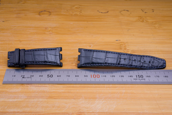 Load image into Gallery viewer, Audemars Piguet 22mm x 17mm  Black Strap FCD29131
