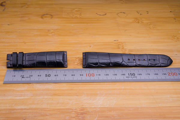Load image into Gallery viewer, Audemars Piguet 21mm x 17mm  Black Strap FCD29137
