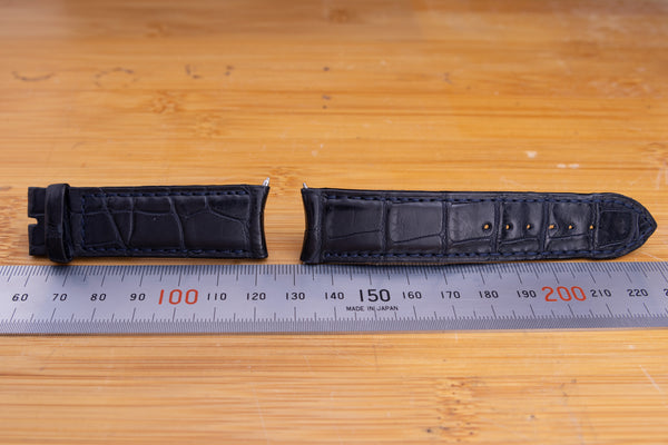 Load image into Gallery viewer, FP Journe 19 x 20mm strap FCD29239
