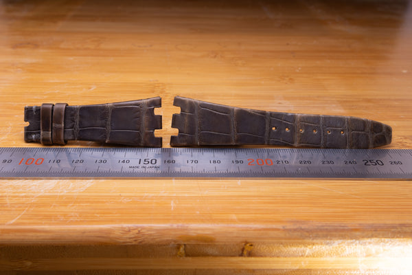 Load image into Gallery viewer, Audemars Piguet 24mm x 16mm brown Strap FCD29343
