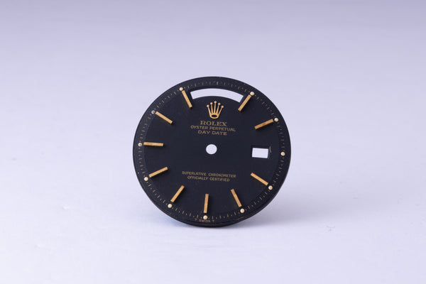 Load image into Gallery viewer, Rolex Day-Date Matte Black Dial for model 1803 - 1807 FCD30102
