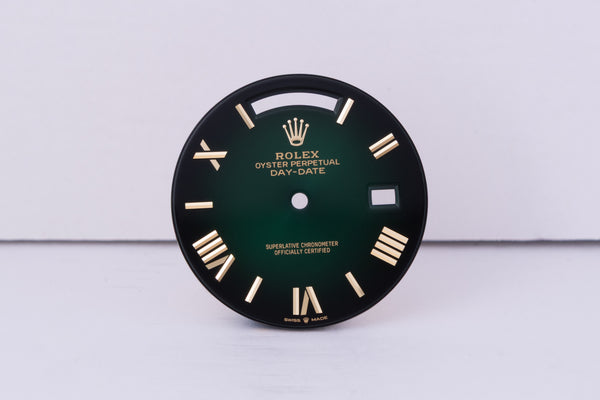 Load image into Gallery viewer, Rolex Daydate 40mm Green Hombre Roman Dial for 228238 FCD30645
