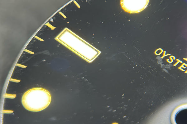 Load image into Gallery viewer, Rolex Submariner DAMAGED Black Swiss Made Dial for model 16613 - 16618 FCD30655
