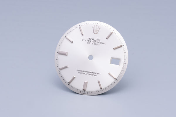 Load image into Gallery viewer, Rolex Datejust Silver Stick Marker dial for 1601 - 1603 FCD31066
