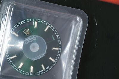 Load image into Gallery viewer, Rolex Daydate Green Lumi Stick Factory Sealed D... FCD16955
