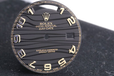 Load image into Gallery viewer, Rolex Daydate II Black Wave Dial for Yellow Gol... FCD15712
