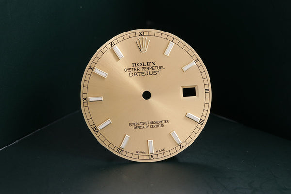 Load image into Gallery viewer, Rolex Datejust Champagne Lumi Index dial for model 116233 FCD15426

