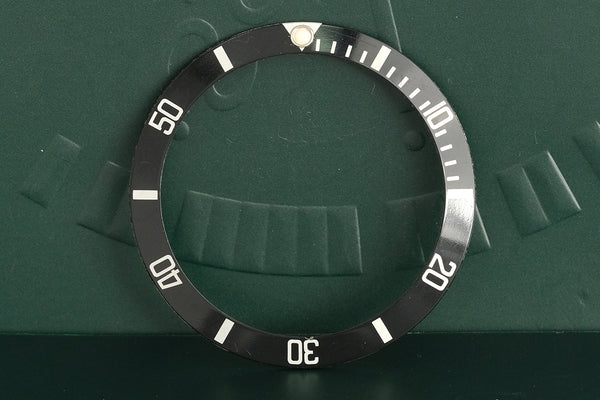 Load image into Gallery viewer, Rolex Submariner Tritium Insert for 16800 - 16610 FCD19327
